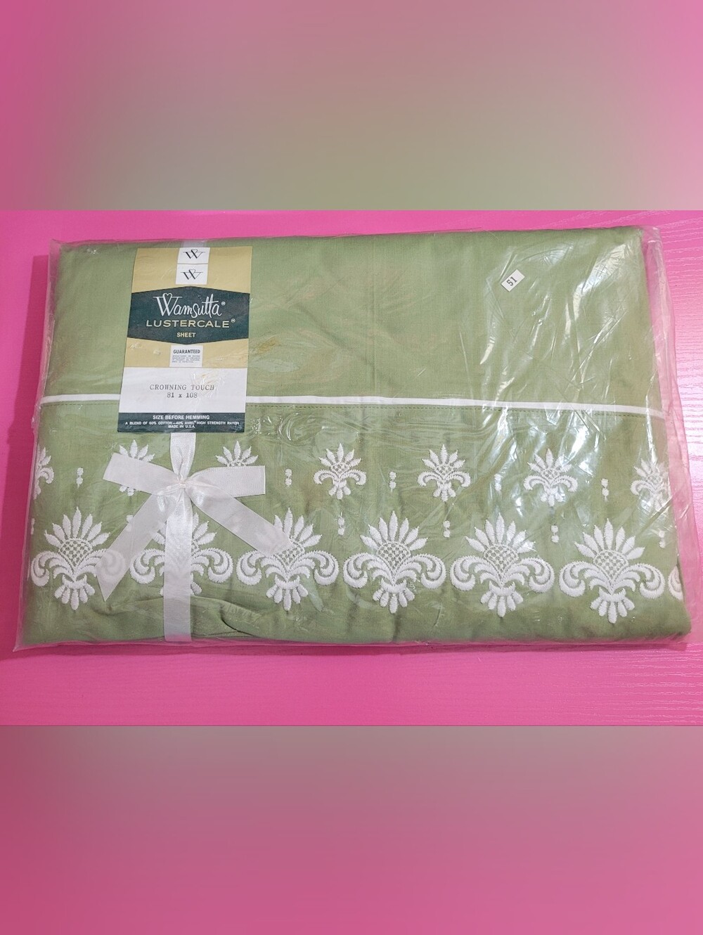 VTG Wamsutta Lustercale Crowning Touch Green Sheet White Emboidery New (1781)
